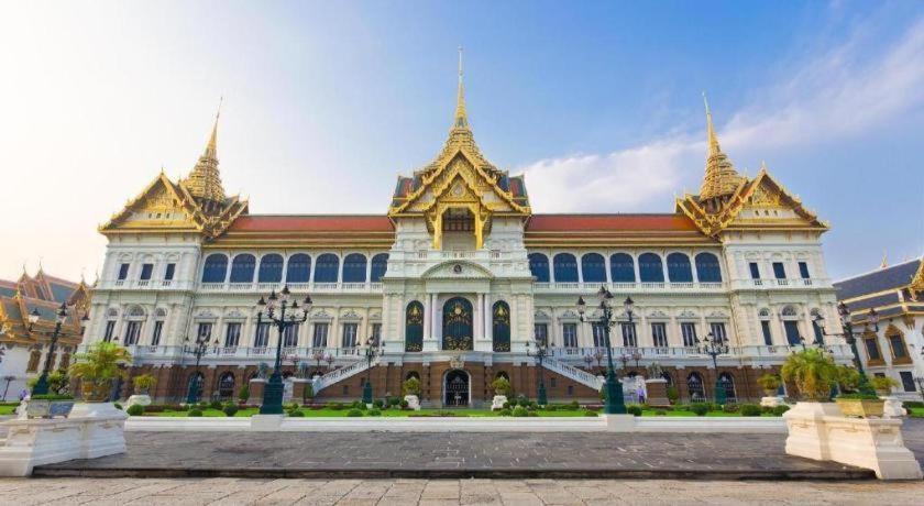Alameda Suites Hotel Bangkok Exterior photo